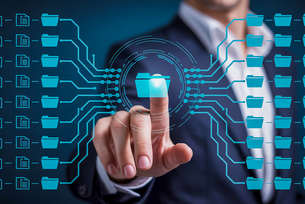 複数システムのデータが散在｜CDP活用でデータクレンジングと名寄せを自動化