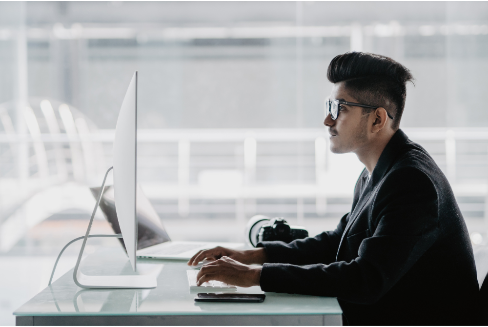 AIを活用したCRM導入の成功ポイント