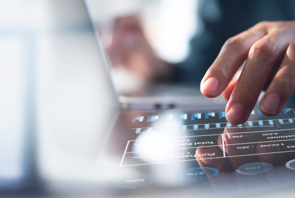 まとめ：製造業の営業で業務効率を最大化させるならGENIEE SFA/CRM